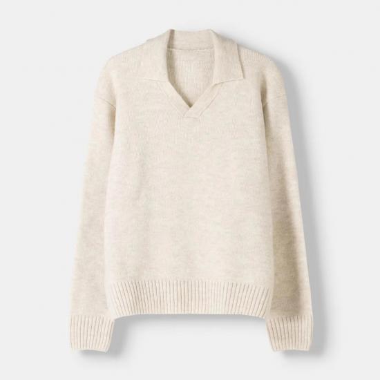 Light beige V-neck knit sweater