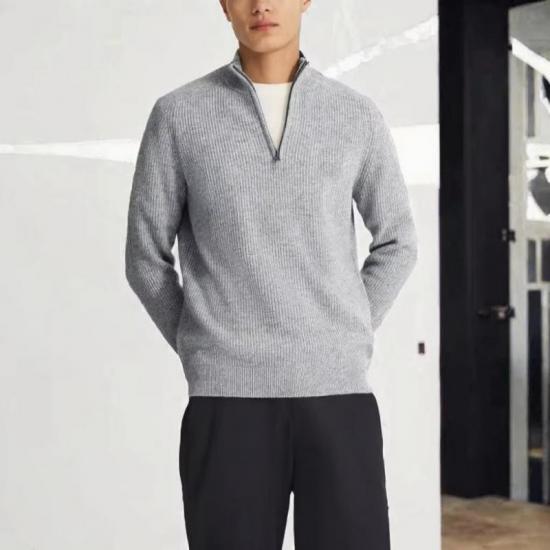 Men's ribbed knit sweater with zipper