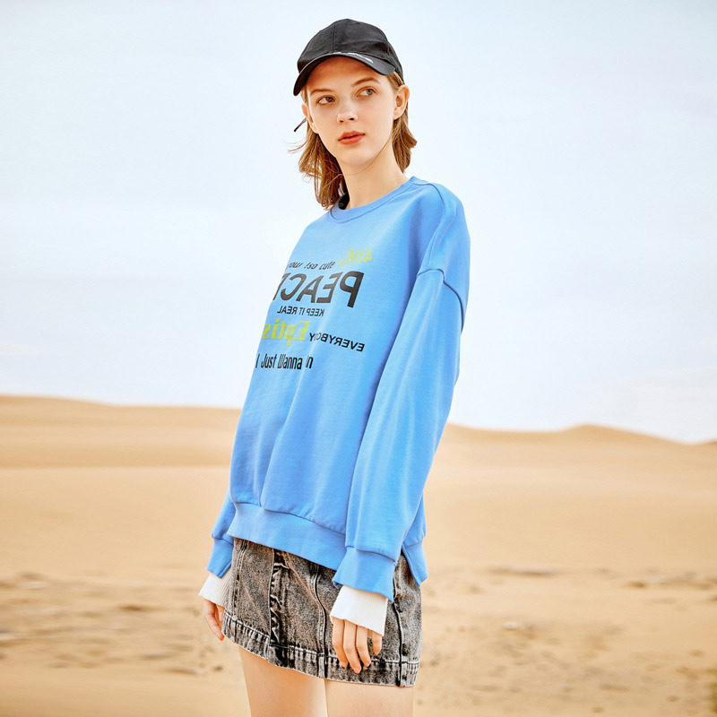 Hoodies & Sweatshirts