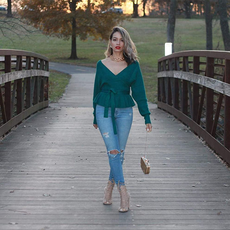 Women and men  popular sweater styles--V-neck sweaters
