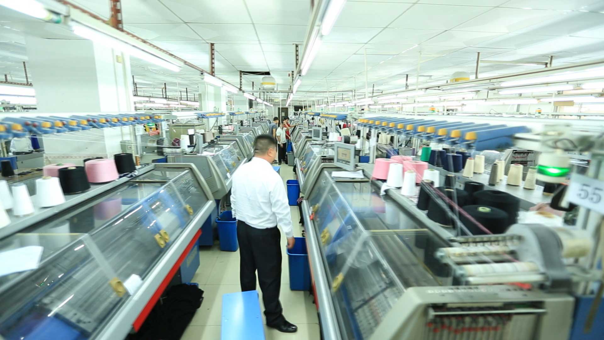 How To Find A Good Factory for Knit Cardigans And Sweaters? Come To Our Live Stream!
